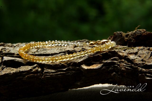 shaded citrine bracelet by Atelier Lavendel. Handmade in Germany