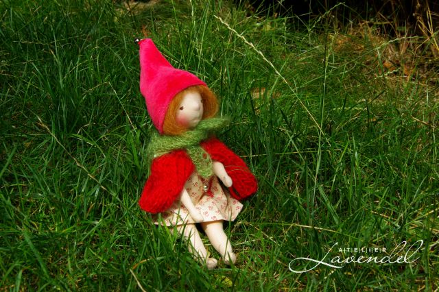 Art cloth dolls for sale by Atelier Lavendel. Handmade in Germany.