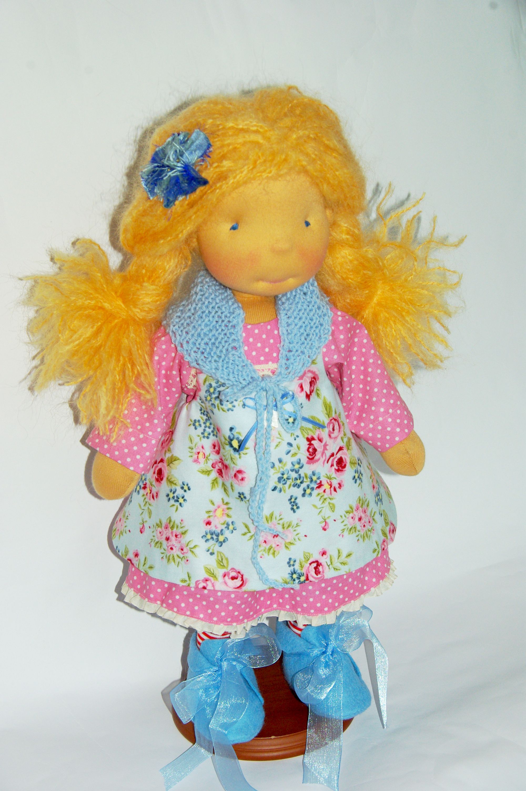 Waldorf dolls etsy. Handmade by Atelier Lavendel.