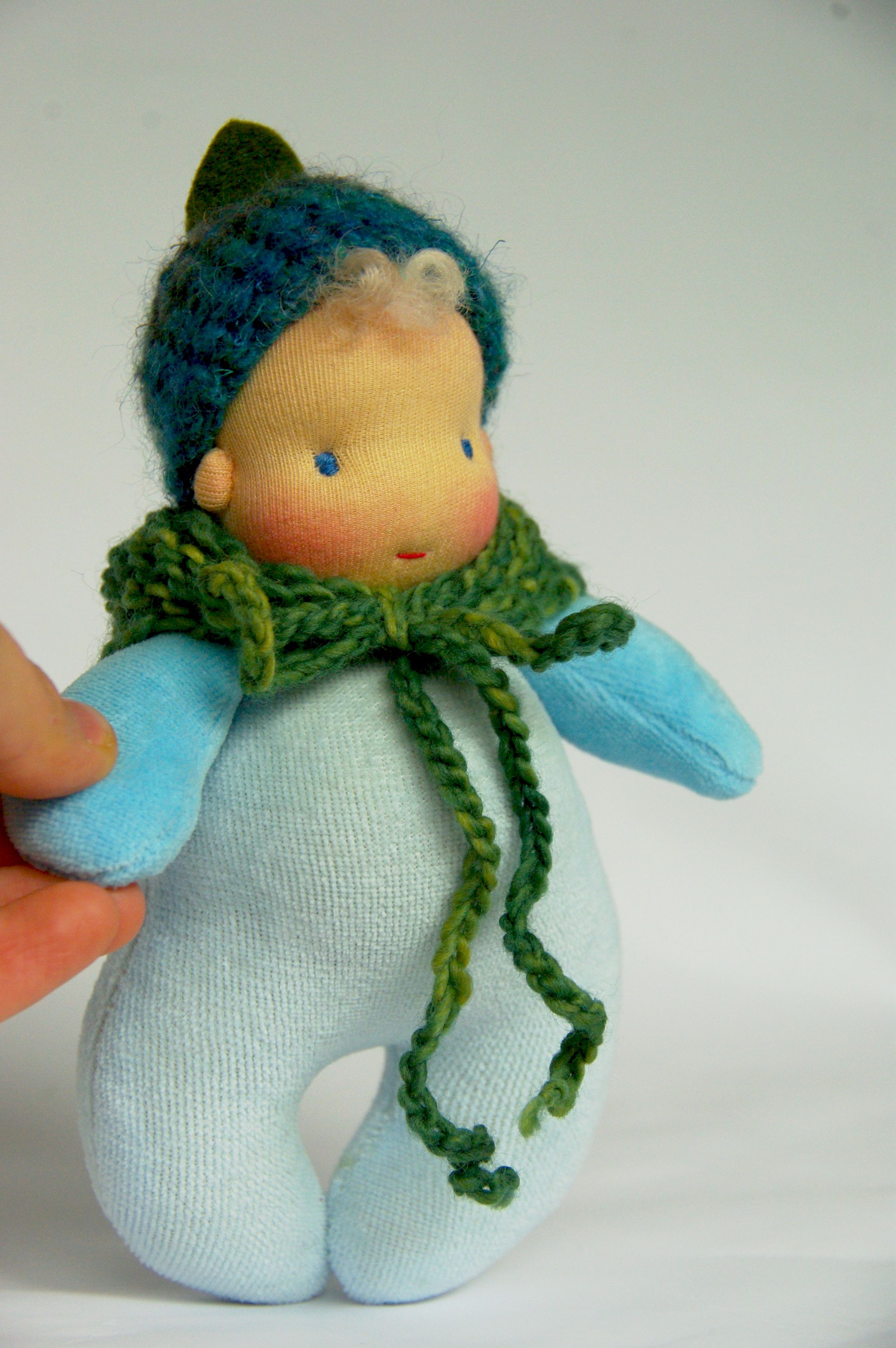 Tommy is a handmade baby doll, made by Atelier Lavendel. Handmade in Germany.