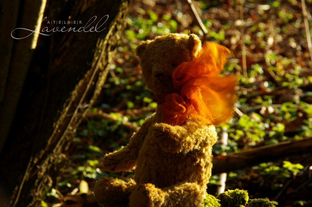 Handmade OOAK bears by Atelier Lavendel are made with lots of love and attention to details, using natural high quality materials. Handmade in Germany.