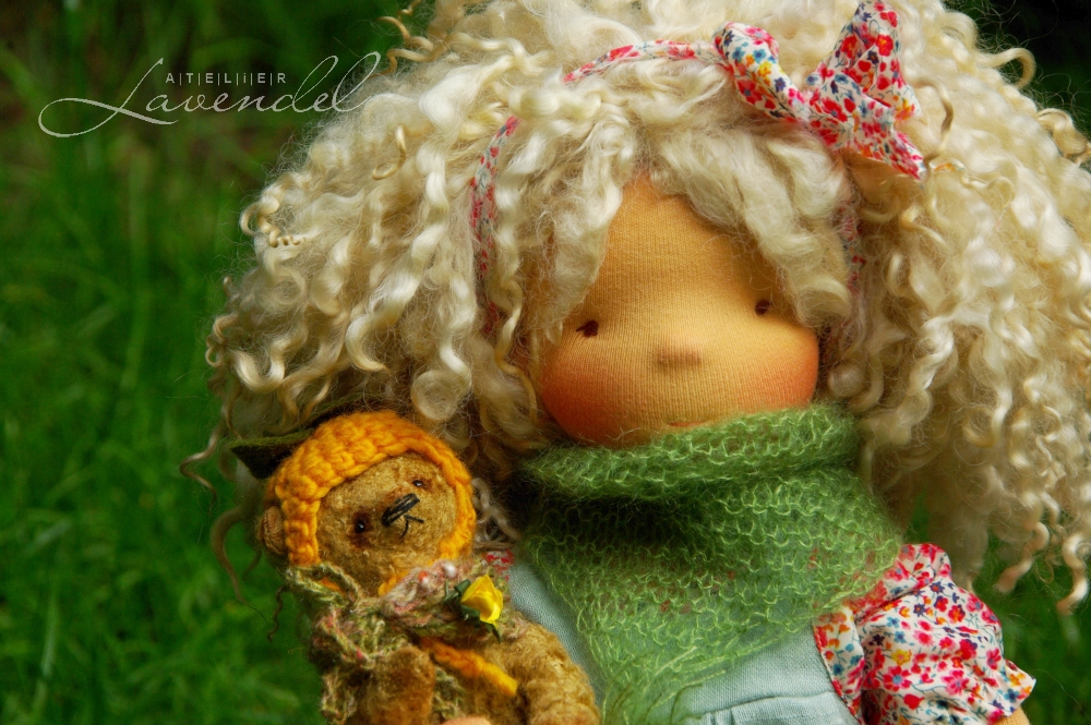 ooak natural art cloth dolls, handmade by Atelier Lavendel with lots of love and attention to detail, using all natural, best quality materials. Handmade in Germany.