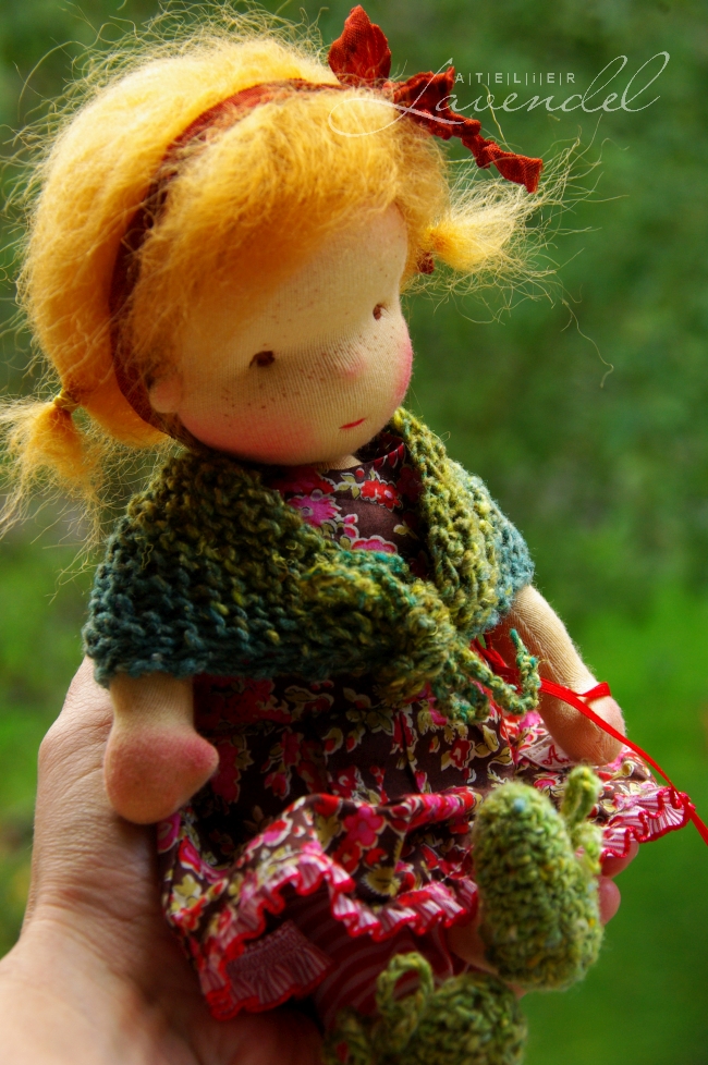 OOAK Waldorf doll 9in: Ann-Louise, handmade with love and care by Atelier Lavendel. Organic, natural. Handmade in Germany.