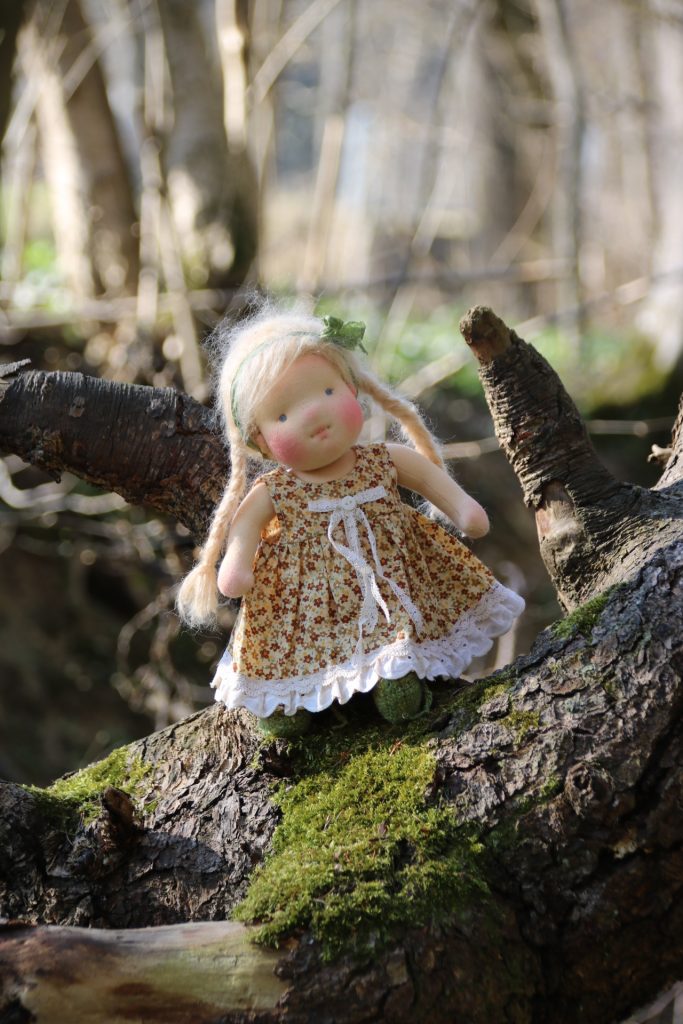 Meet Nadine!This approx. 11in natural natural Waldorf doll is handmade by Atelier Lavendel with natural organic high quality materials and lots of love and care.