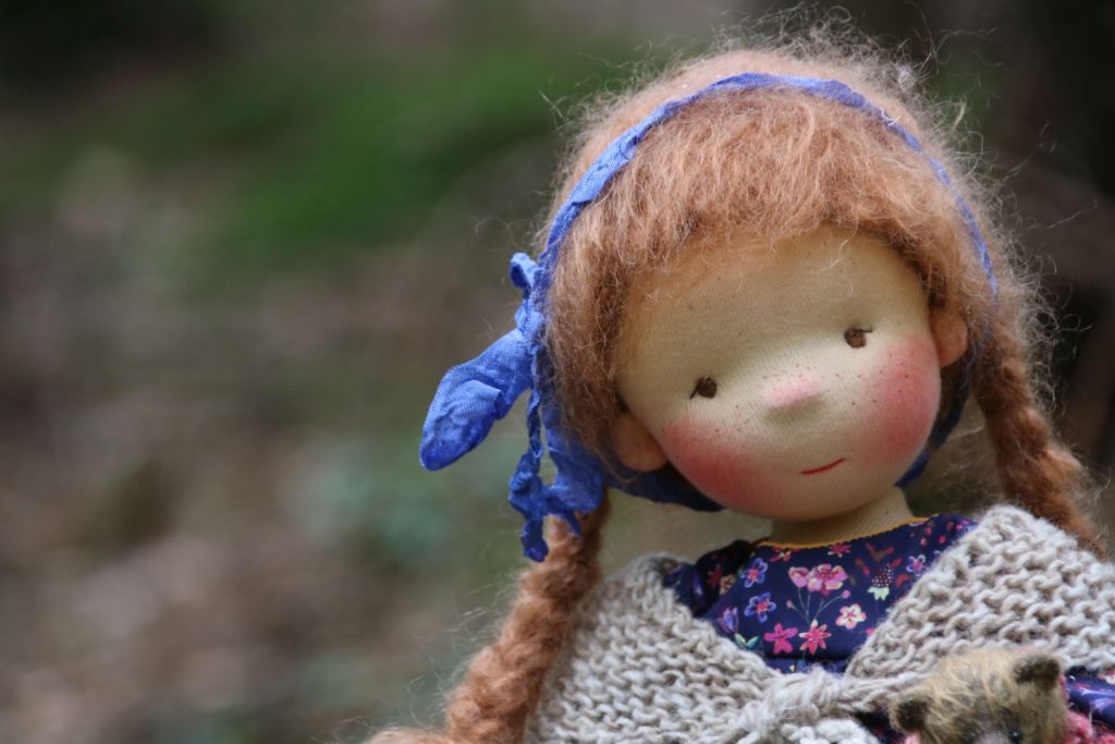 Atelier Lavendel natural fiber doll